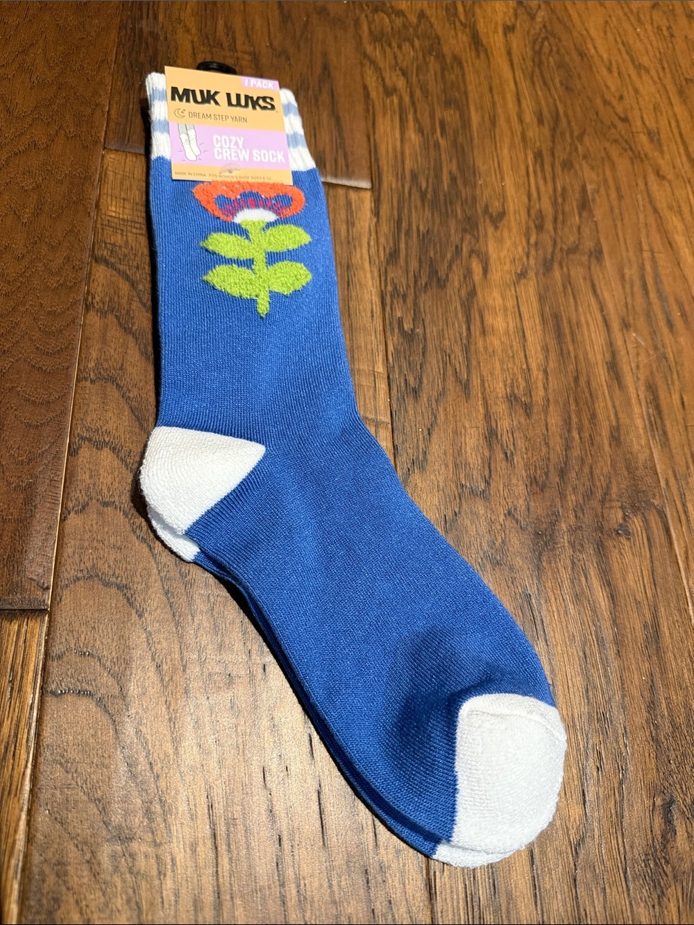 Muk Luks Blue Crew Socks with Floral Accent and White Heel/Toe